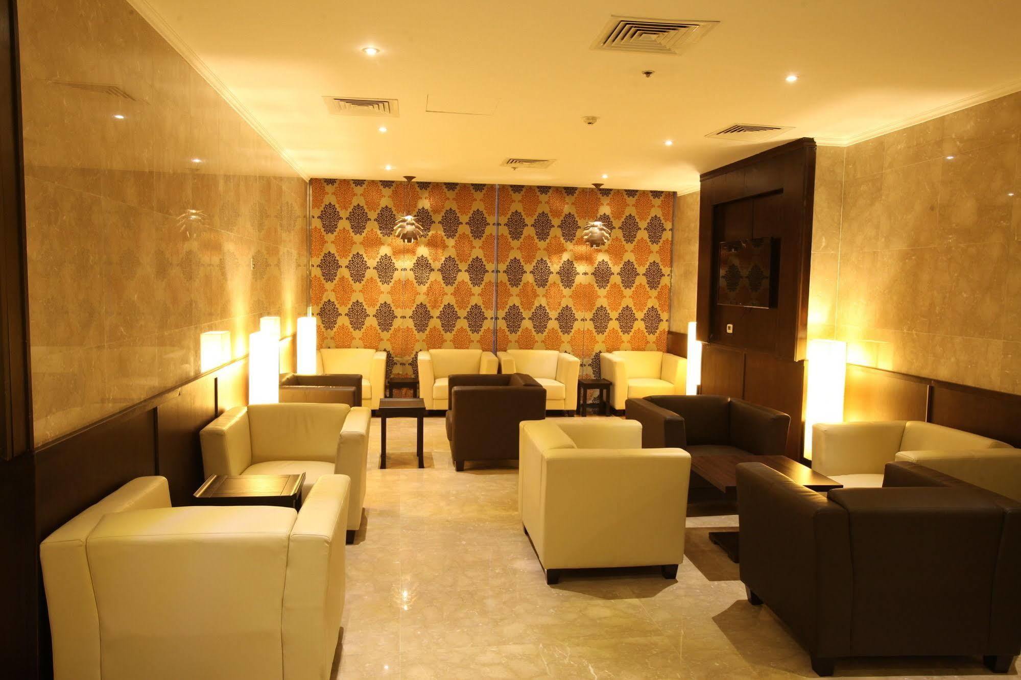 Golden Ocean Hotel Ad Dawhah Esterno foto